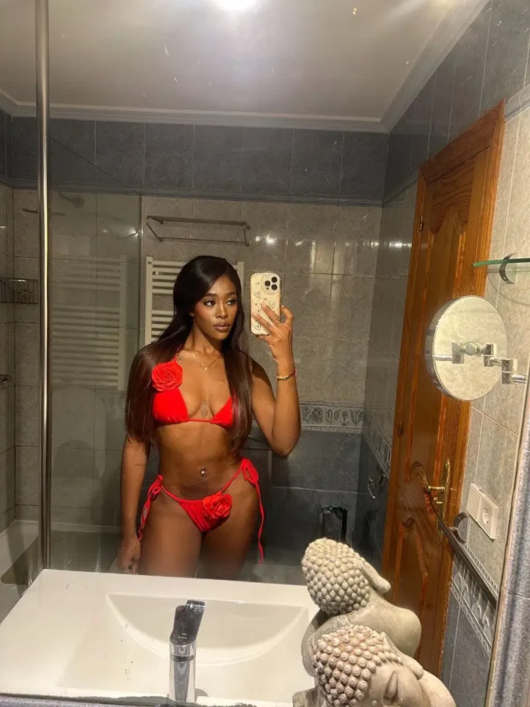 Nahomy, escort a Malaga di 26 anni-055