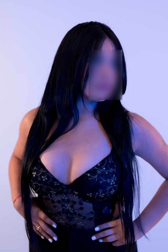 Natasha, exotisk och vågad escort, tar emot dig i Malaga-046